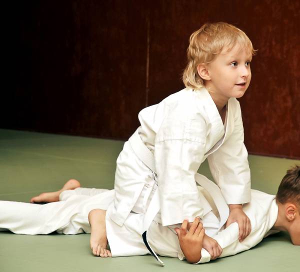 kids, jiu jitsu, grappling, bjj, kids fitness, kids coaching