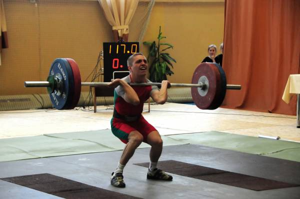 weightlifting, olympic weightlifting, finding a coach, picking a coach