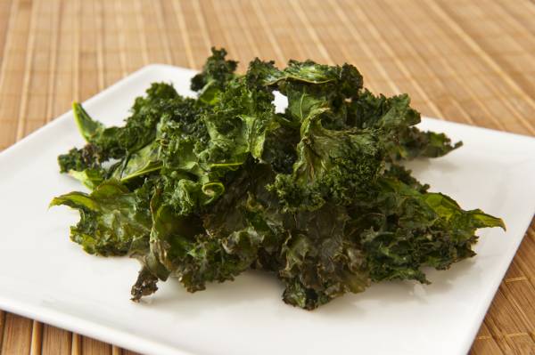 kale chips, paleo food, paleo meals, paleo hacks, meal hacks, paleo nutrition