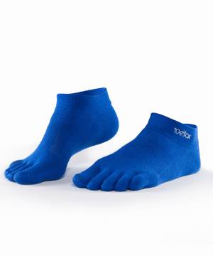 toesox, five toed socks, toe socks, socks with toes, socks with grips