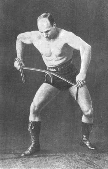 arthur saxon, maxick, oldtime strongmen, history strongmen, physical culture