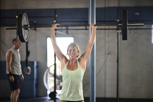 female athlete, women's fitness, hormones, testosterone, resistance training