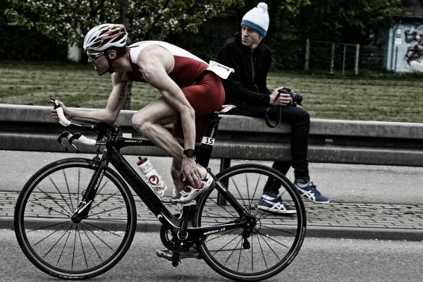 triathlon cyclist