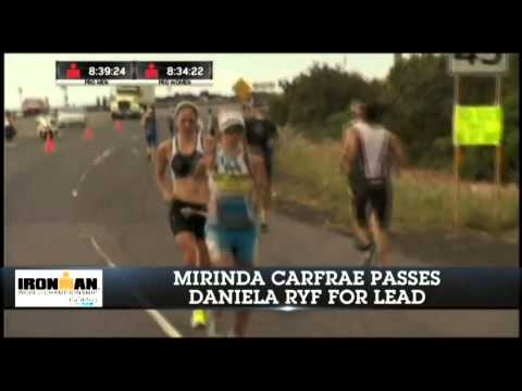 2014 Kona Mirinda Carfrae passes Daniela Ryf for the lead