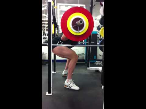 Squat 290x5, working on depth