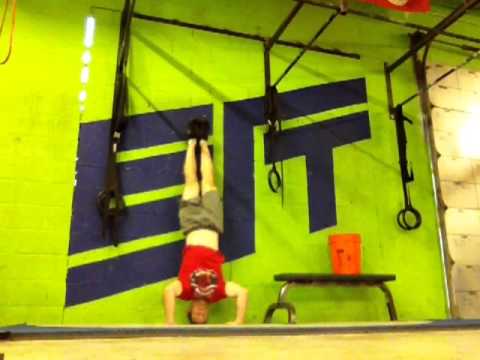 Handstand Push Up