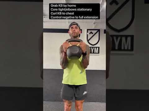 KETTLEBELL CURL