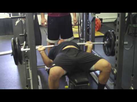 MBSC 2010 NFL Combine Training- 225 Bench Test (46 Reps)