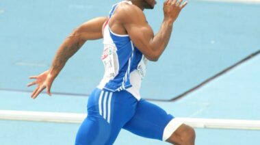 sprinting, speed training, strength training, squatting and sprinting