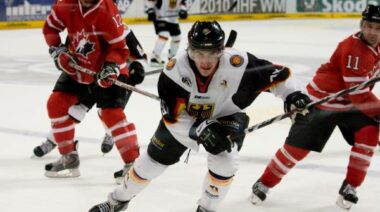 hockey, hockey workouts, hockey strength training, hockey training