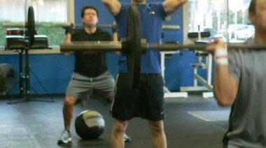 press vs jerk, difference between press and jerk, olympic weightlifting