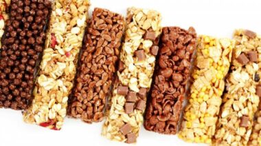 energy bar, protein bar, power bar, clif bar, are energy bars good for us