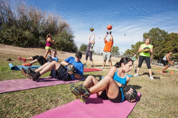 medicine ball, training with medicine ball, medicine ball exercises, med ball