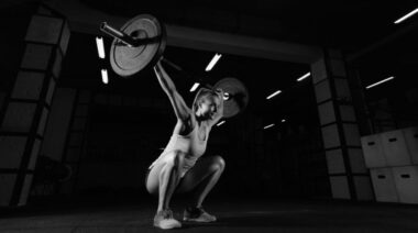 snatchwomencrossfitgym