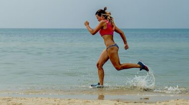 femalerunnerbeach