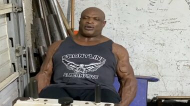 Ronnie Coleman calf-raises June 2022