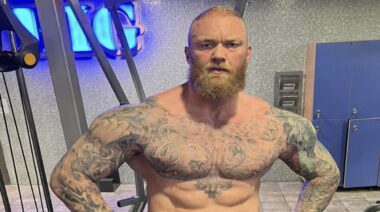 Hafthor Björnsson back and abs workout September 2022