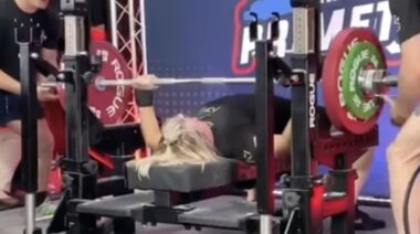 Jen Thompson American Record Bench Press October 2022