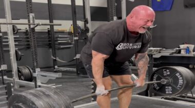 Stan Efferding 725-pound speed pull deadlift October 2022