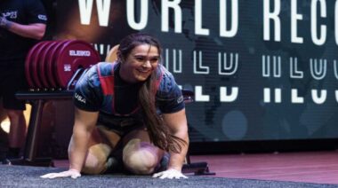 Amanda Lawrence celebrates IPF Worlds win