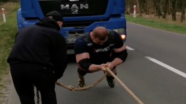 Mateusz Kieliszkowski Truck Pull 2023 Spring