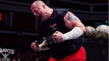 Strongman Pavlo Nakonechnyy yelling during contest